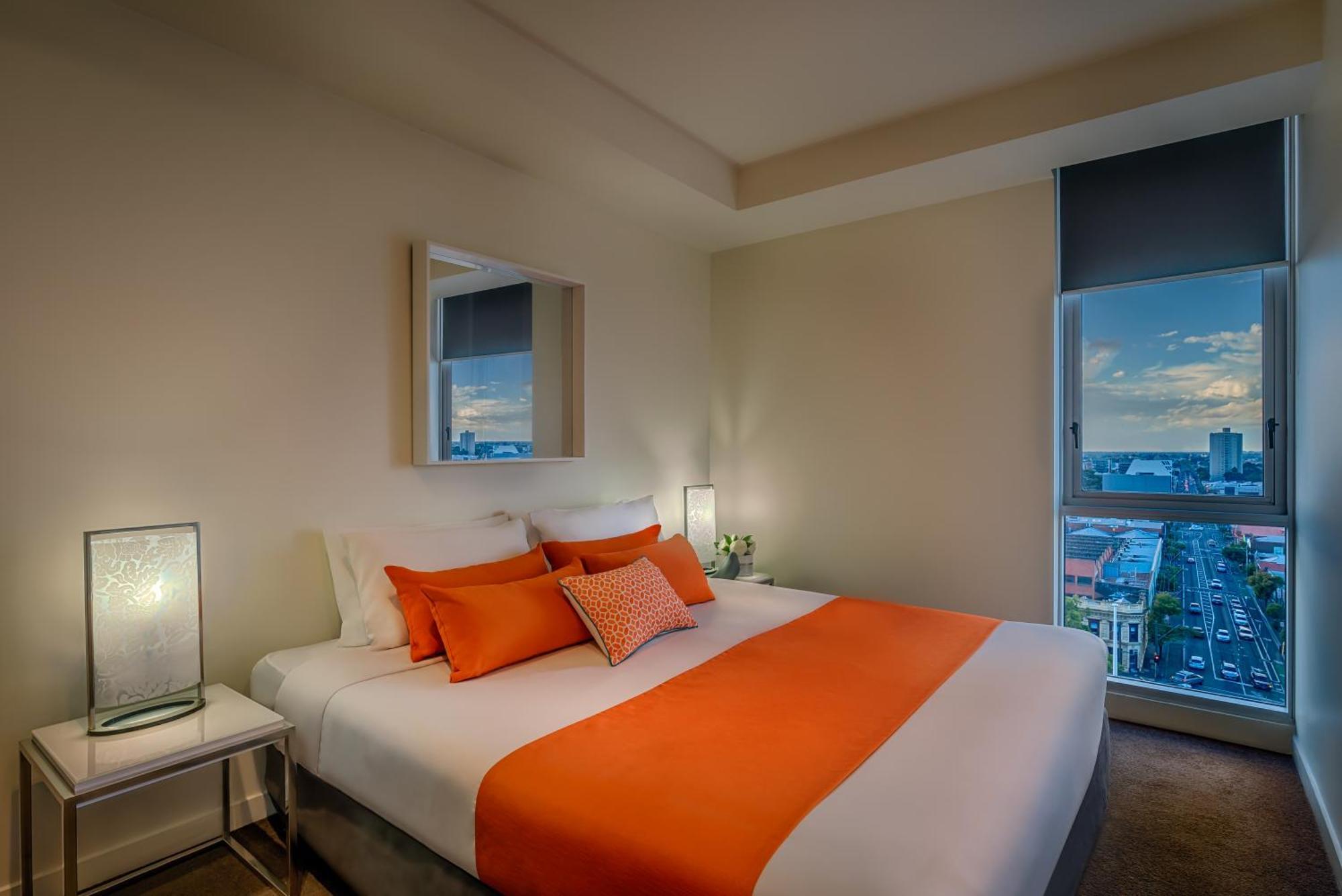 Adele Apartment Hotel East Melbourne Esterno foto