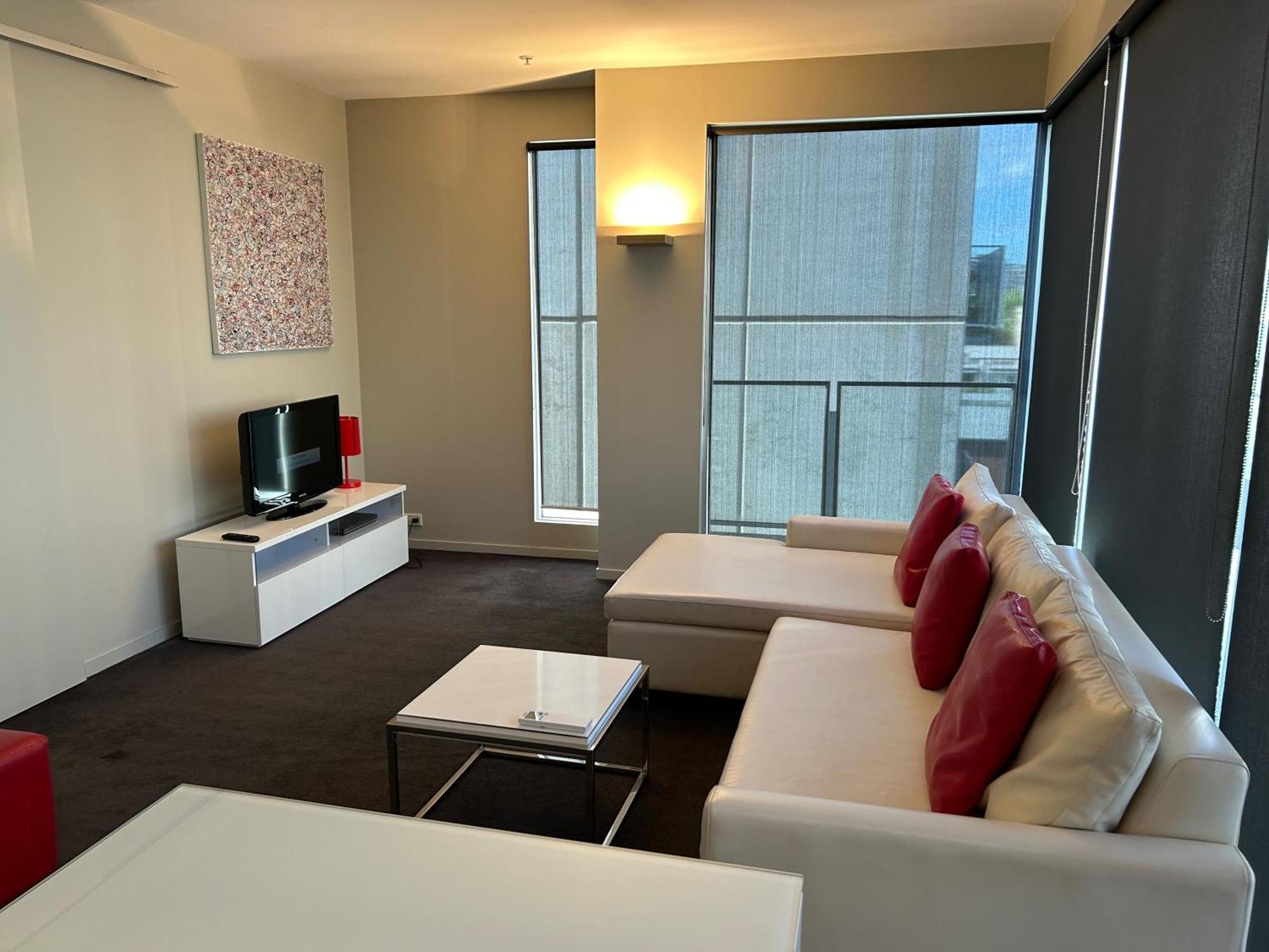 Adele Apartment Hotel East Melbourne Esterno foto